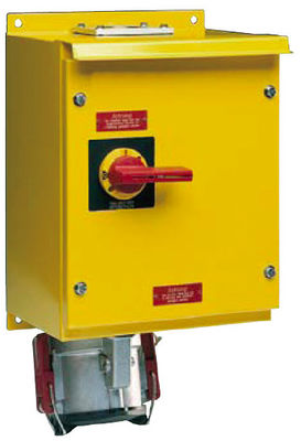 Wall Mounted High Current Plugs And Sockets